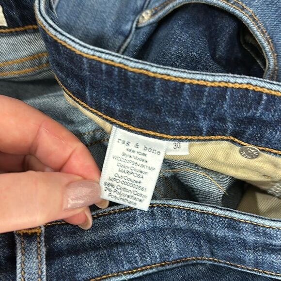 Rag & Bone Mid Rise Slim Fit Raw Hem Whiskered Ankle Jeans Size 30 - Picture 4 of 8